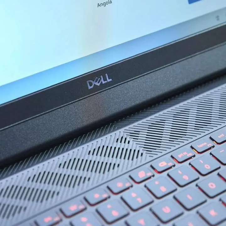 DELL Gaming G15 5530 - Gambar 3