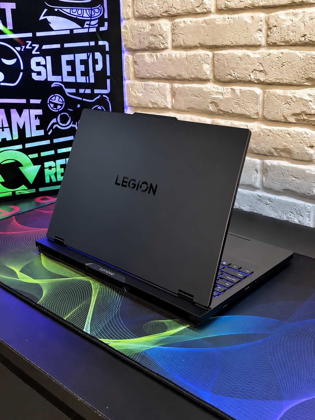 Lenovo Legion Pro 5 - Gambar 5